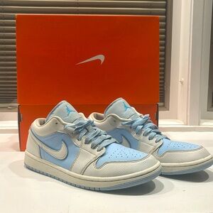 Low Nike Dunks